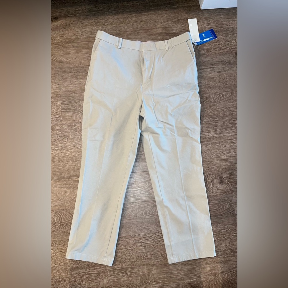 💛bundle $10 - NEW Tan Chinos pants